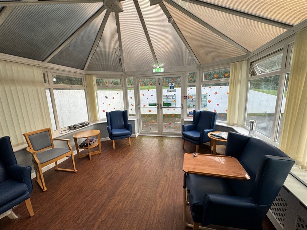 Delph House, 40 Upper Golf Links Road, Poole, BH18 8BY