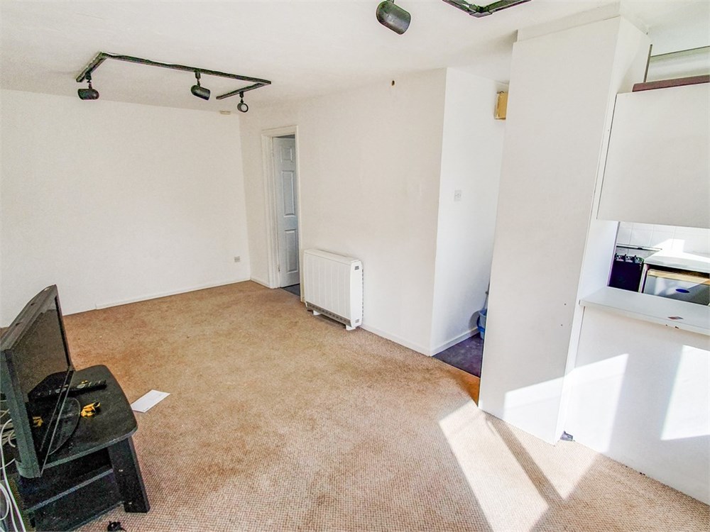 39 Chinook, Highwoods, Essex CO4 9RN