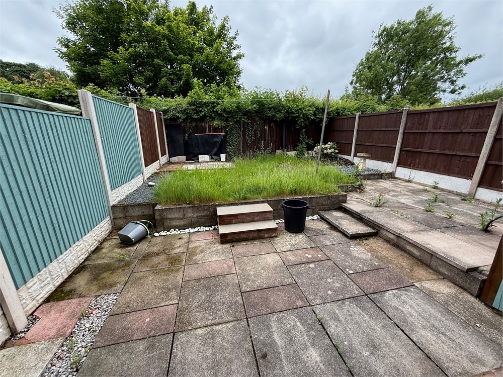 12 Sankey Drive, Nottingham, NG6 7DT