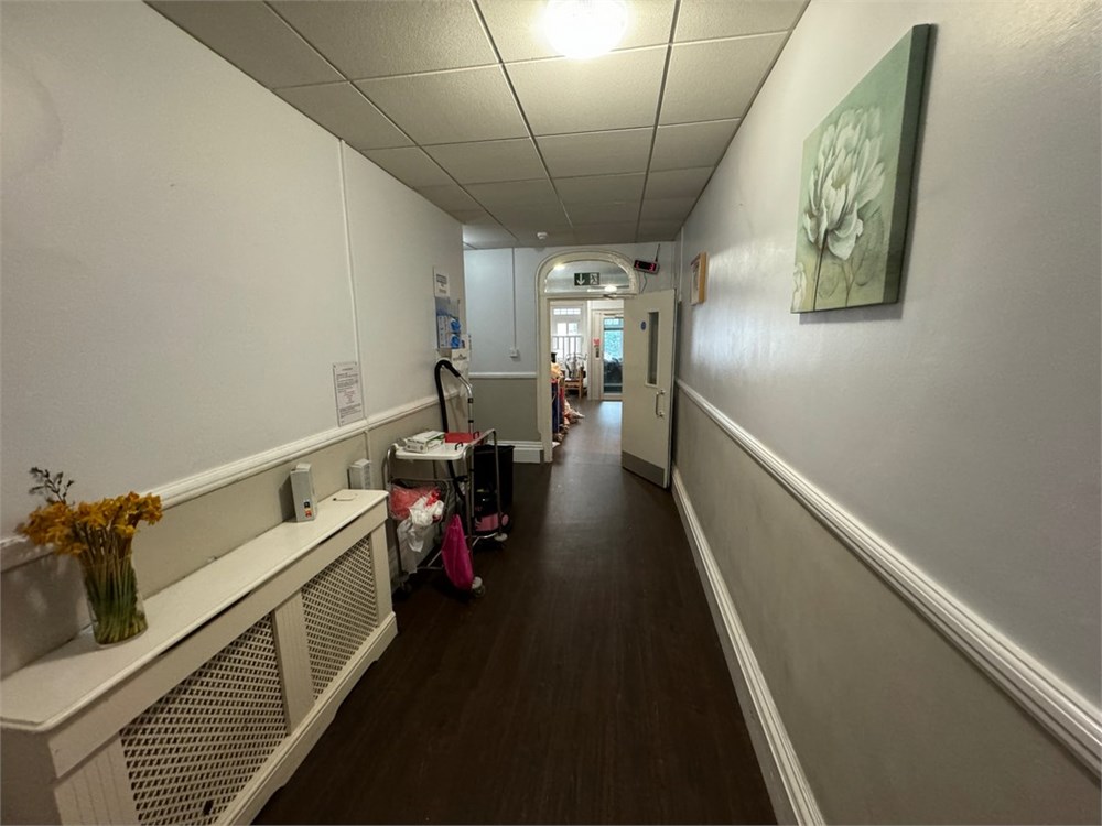 Delph House, 40 Upper Golf Links Road, Poole, BH18 8BY