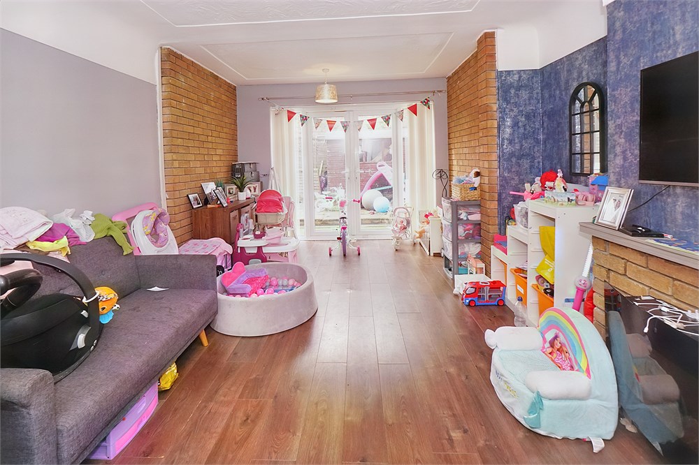 22 Childwall Avenue, Merseyside, CH46 0RB