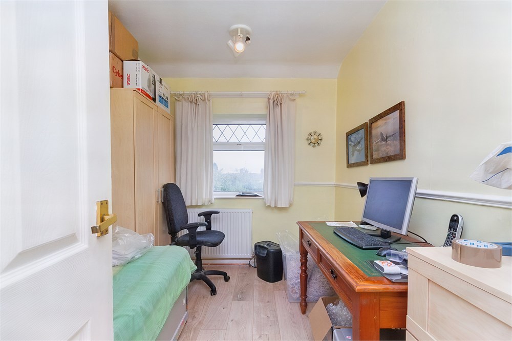 16 Manor Drive Cheshire CW8 4ET