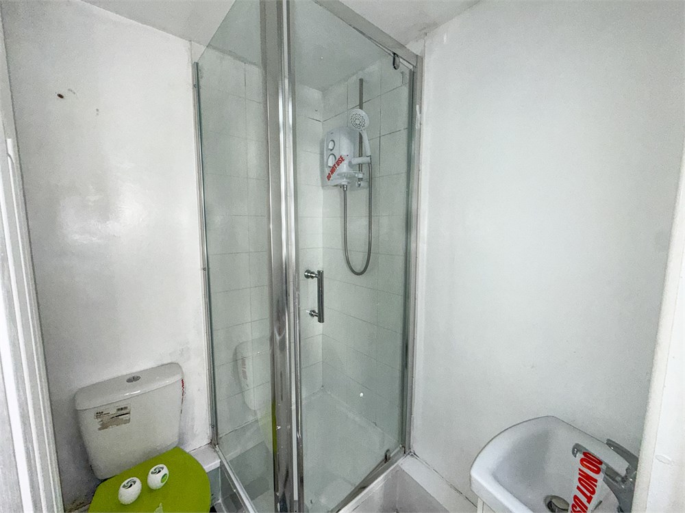 Ground Floor Flat, 20a Kensington Park, Bristol BS5 0NU