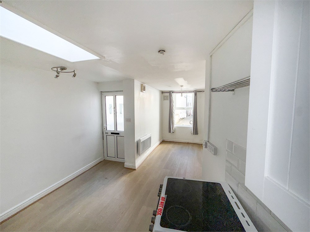 Ground Floor Flat, 20a Kensington Park, Bristol BS5 0NU