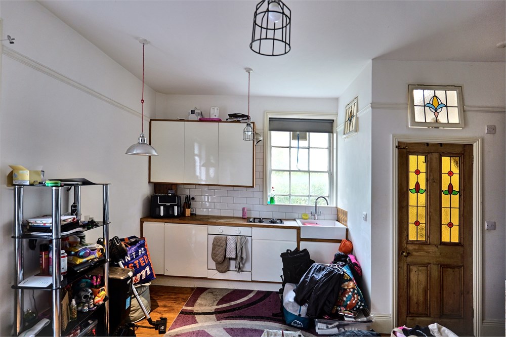 Flat 1, Clare House, PO5 1JL