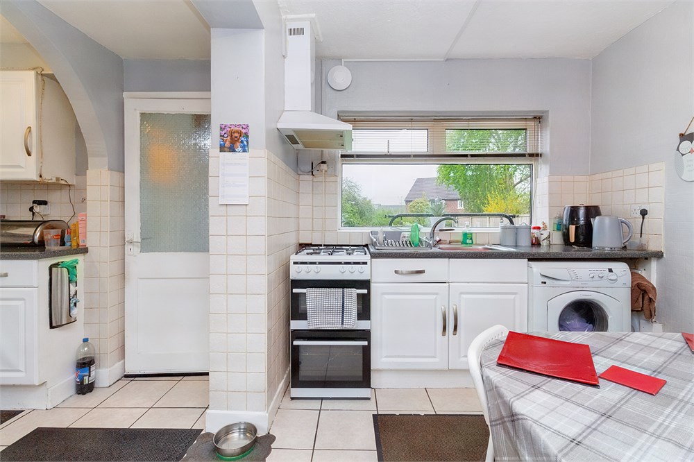 16 Manor Drive Cheshire CW8 4ET