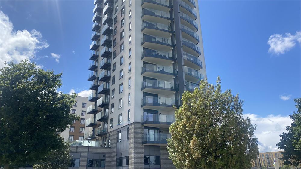 Flat 22, The Peninsula, Pegasus Way, Gillingham, ME7 1GD